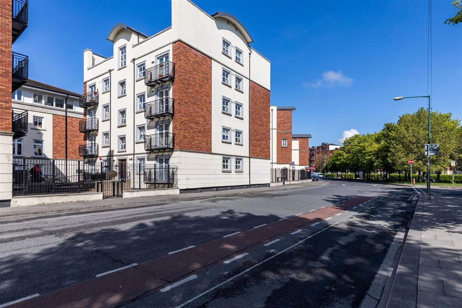 City Center Apt Free Parking Appartement Dublin Buitenkant foto